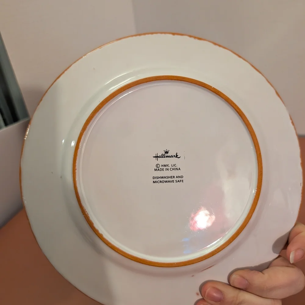 Lot of 4 (FOUR) Hallmark Wine & Cheese Stoneware Appetizer/Salad Plates - 8.5